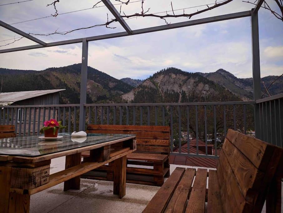 Borjomi Veranda エクステリア 写真